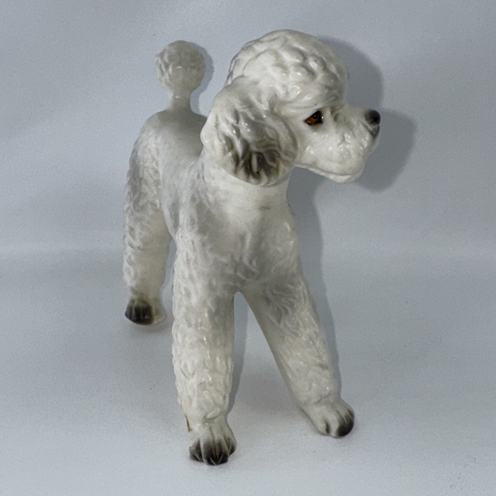VINTAGE JAPAN BRINN'S White POODLE Porcelain FIGURINE FIGURE 5" tall - Picture 5 of 10